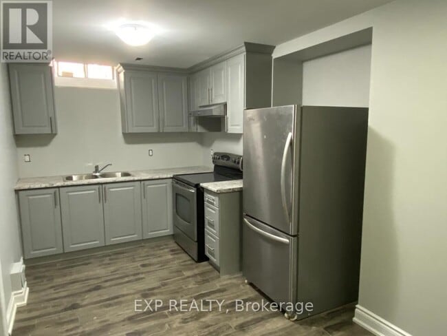 Building Photo - 90 Peace Valley Crescent