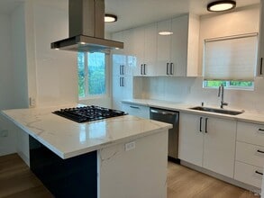Building Photo - 239 Corte Madera Ave