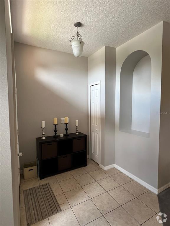 Building Photo - 3793 Shawn Cir