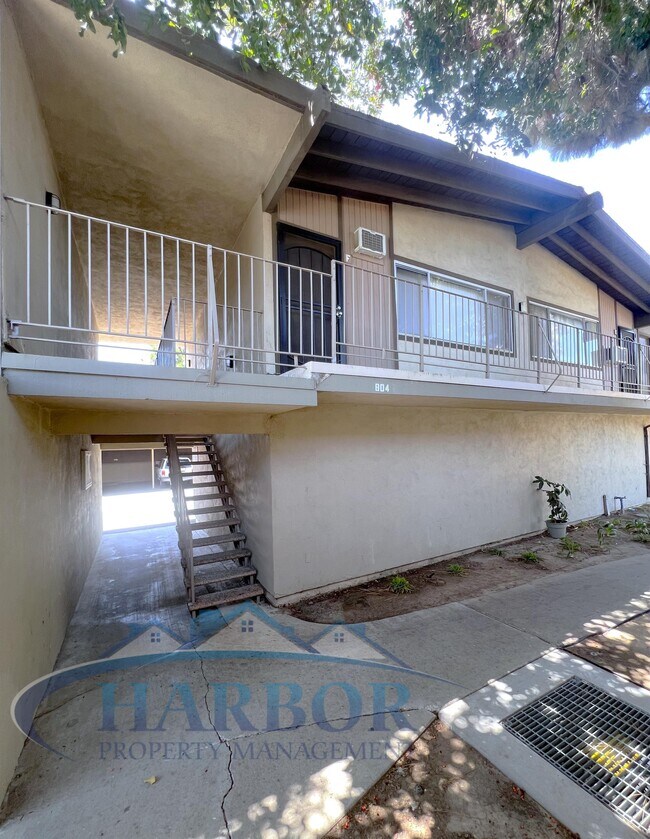 Building Photo - 804 Coriander Dr