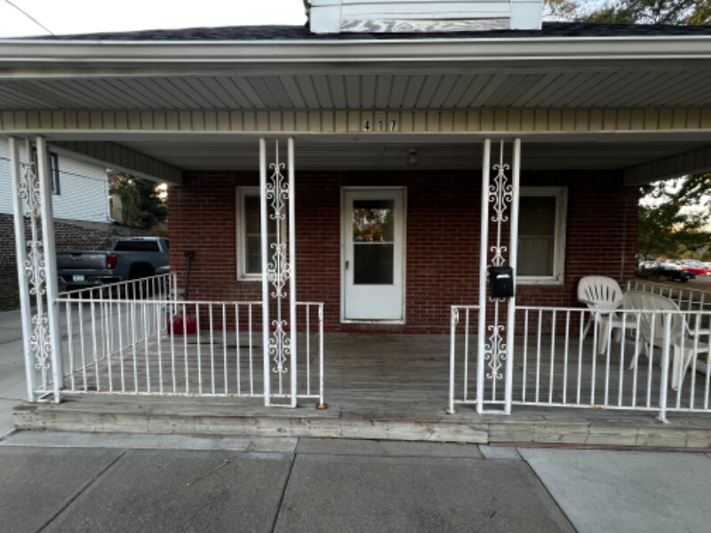 Primary Photo - 417 S Fairmount St