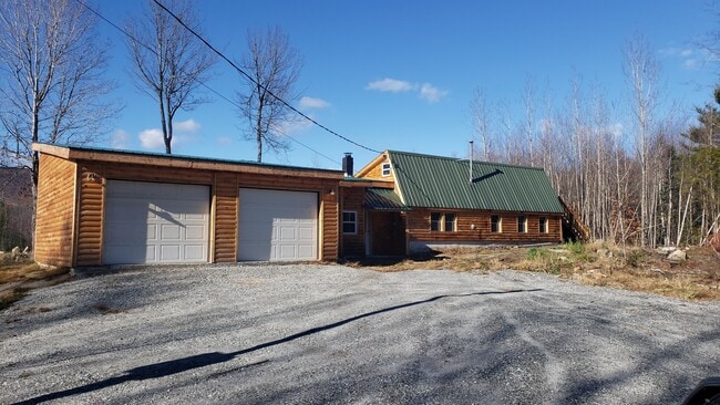 Building Photo - 93 Sumner Rd