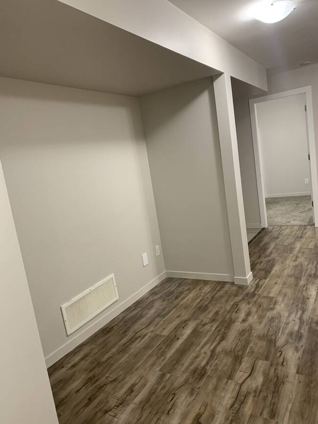 Building Photo - 10500 Jackson Rd