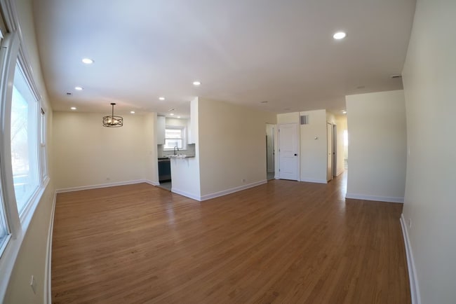 Building Photo - 9121 Lawler Ave