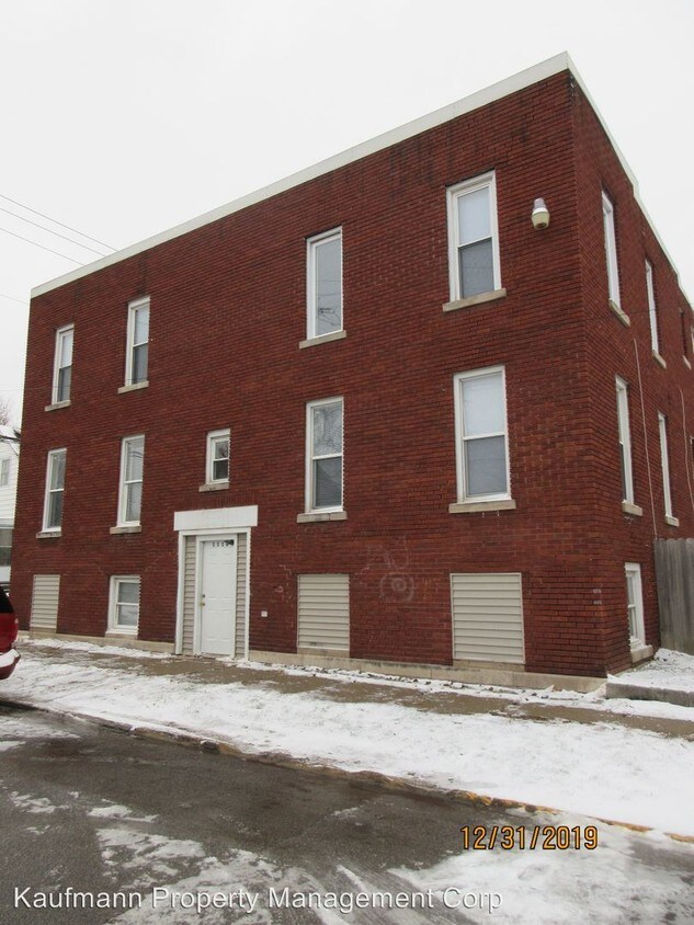 Primary Photo - 1110 High St
