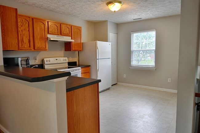 Photo - 2807 Bombay Dr House