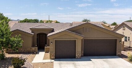 Building Photo - 3752 Richie Dr