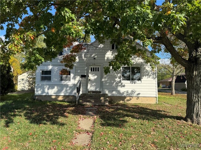 Foto del edificio - 3445 Wallace Dr