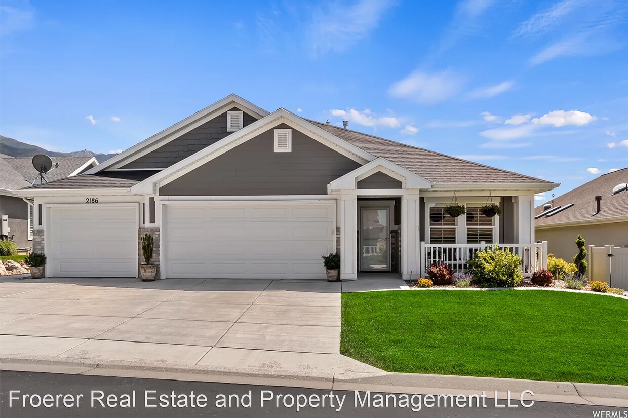 Foto principal - 3 br, 2.5 bath House - 2186 E 1075 N