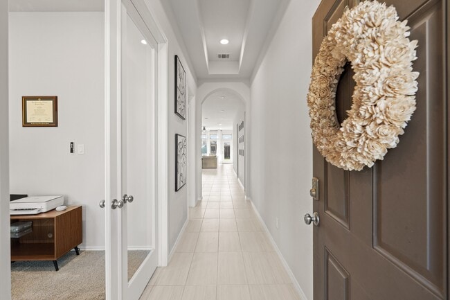 Building Photo - 6907 Myrtle Dr