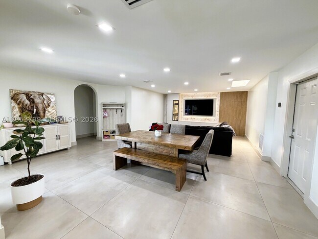 Foto del edificio - 10950 SW 40 Ct