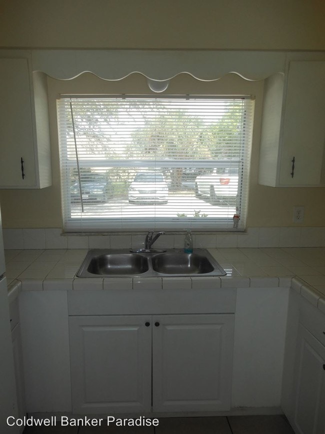 Building Photo - 2 br, 1.5 bath House - 1905 Georgia Avenue #3