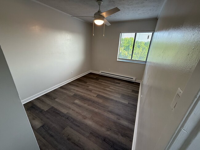 Foto del edificio - Hunt Property - Painter Ave.