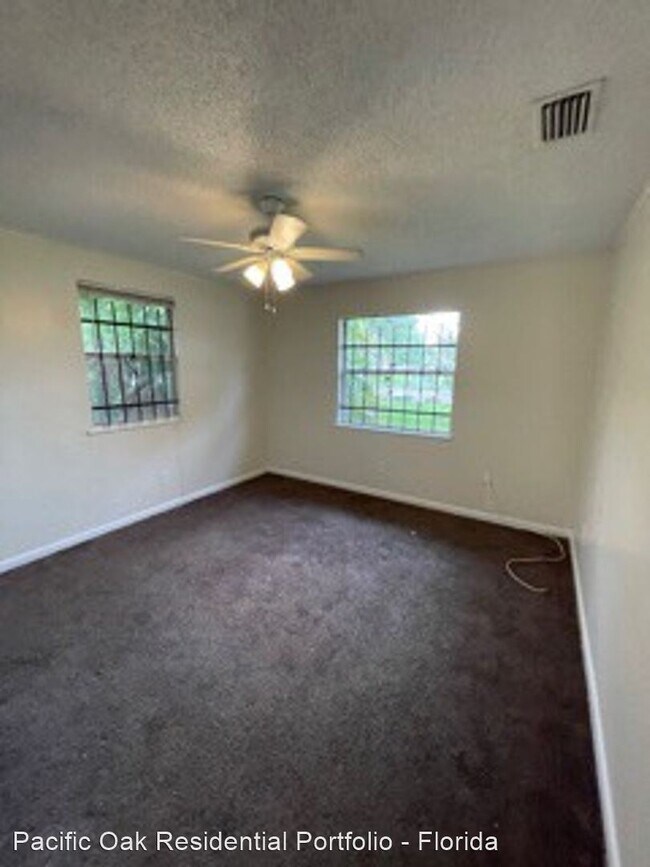 Building Photo - 3 br, 2 bath House - 5809 John F Kennedy Dr N