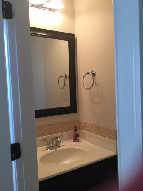 Powder Room - 10214 Osage Dr