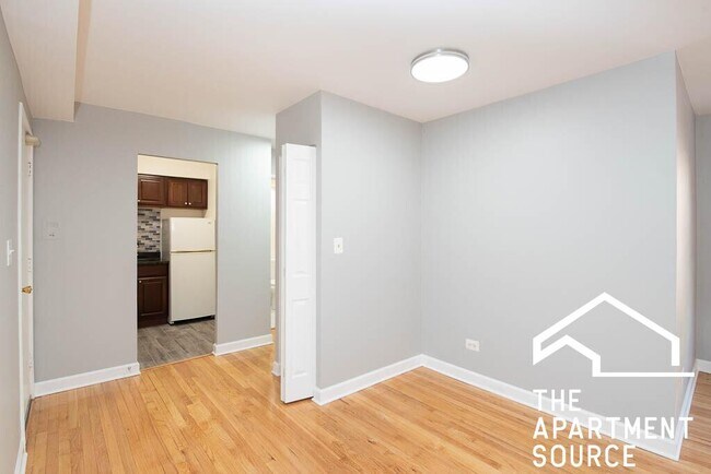 Foto del edificio - 6830 N Sheridan Rd