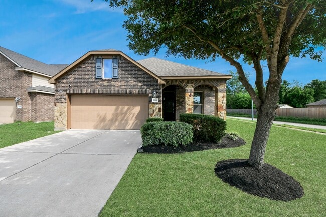 Building Photo - 3211 Norville Ln