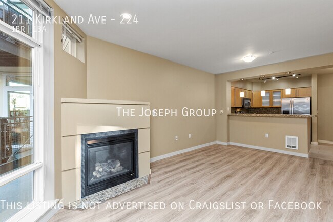 Foto del edificio - Amazing 1 bed/1 bath in Kirkland!