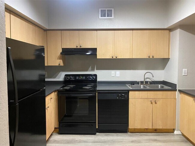 Foto del edificio - 520 S Armenia Ave