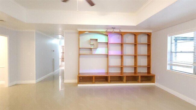 Foto del edificio - 10406 Huntington Dale Dr