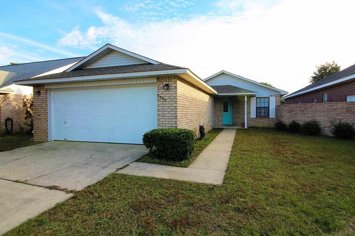 Primary Photo - 6407 Lake Charlene Ln