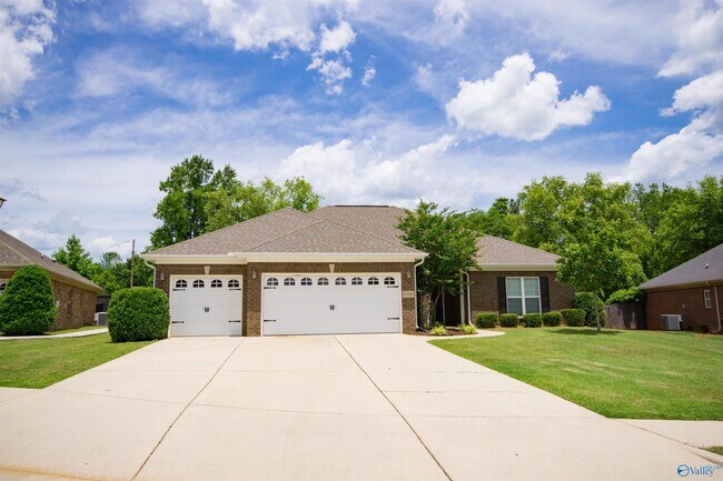 Foto del edificio - 106 Back Creek Cir NW
