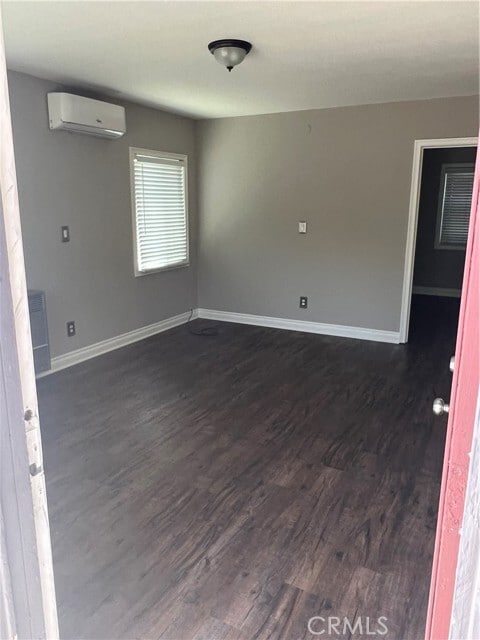 Building Photo - 5522 Rosemead Blvd