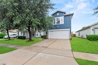 Building Photo - 526 Silky Leaf Dr
