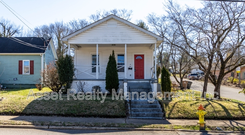 Primary Photo - 1900 Edgewood Ave