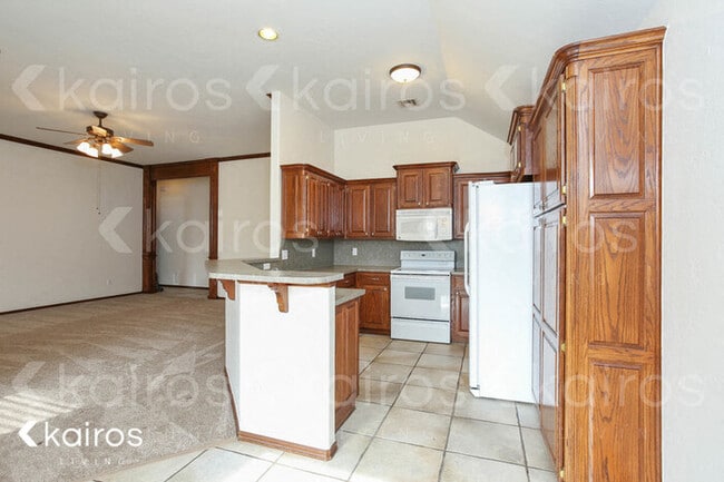 Building Photo - 1216 SW 129th St