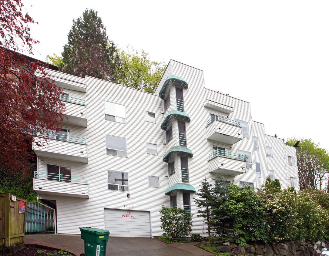 Foto principal - 4727 NE Ravenna Ave