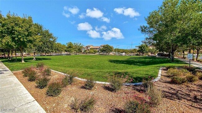 Foto del edificio - 11518 Belmont Lake Dr
