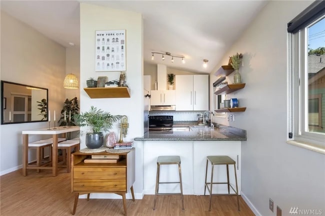 Foto del edificio - 3607 14th Ave W