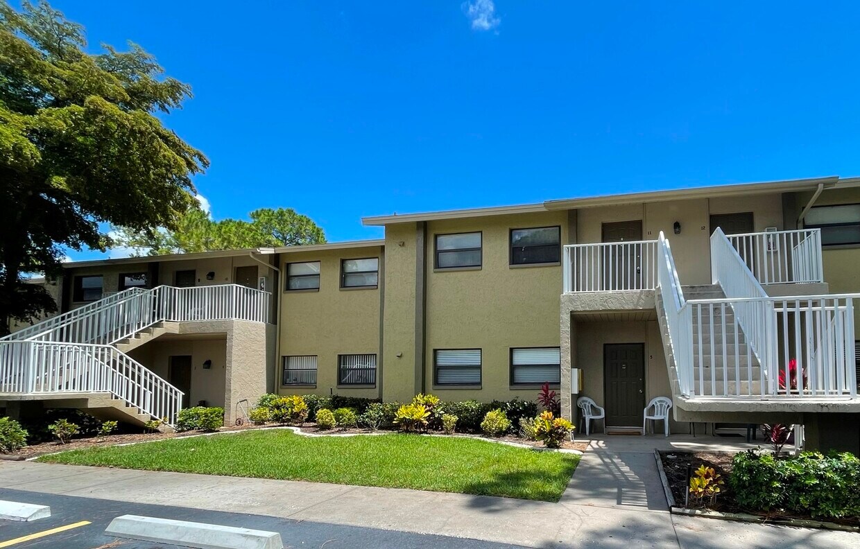 Foto principal - 4753 Orange Grove Blvd