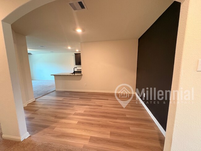 Foto del edificio - 24009 Wilde Dr