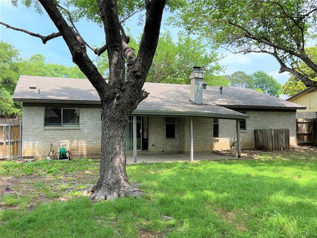 Building Photo - 2310 Dartmouth Dr