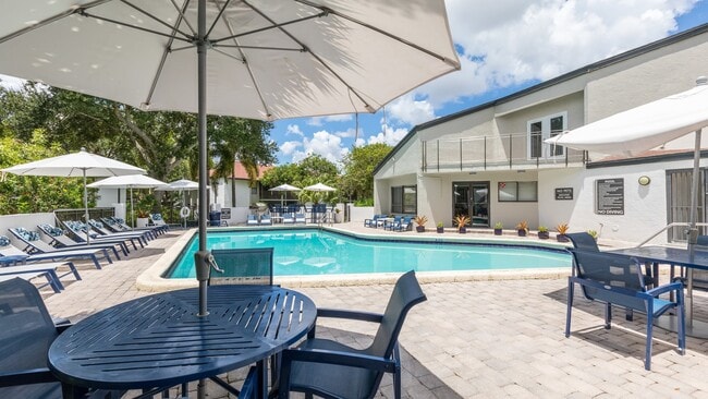 Foto del edificio - 8080 NW 10th Ct
