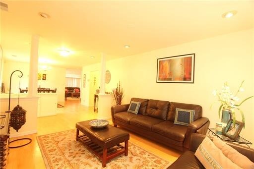 Foto del edificio - 98 Windsong Cir