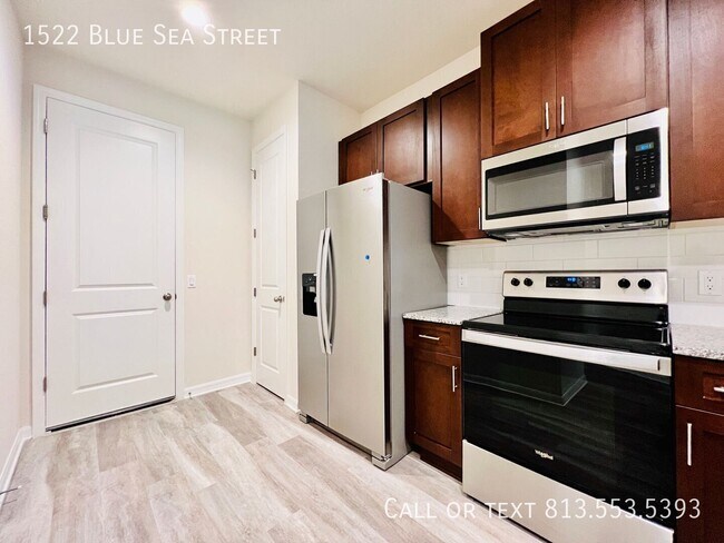 Foto del edificio - 1522 Blue Sea St