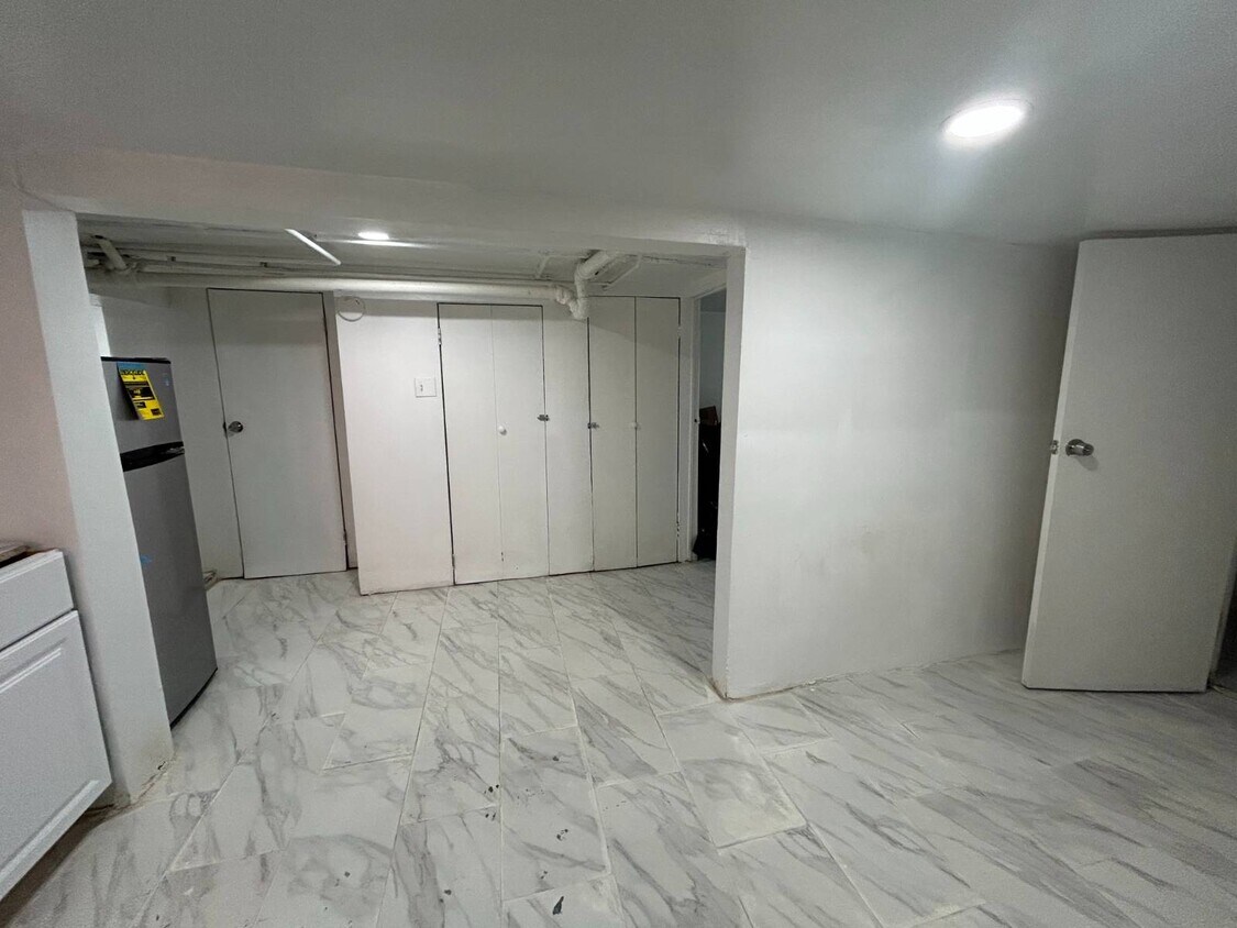 Foto del edificio - 1819 Palisade Pl