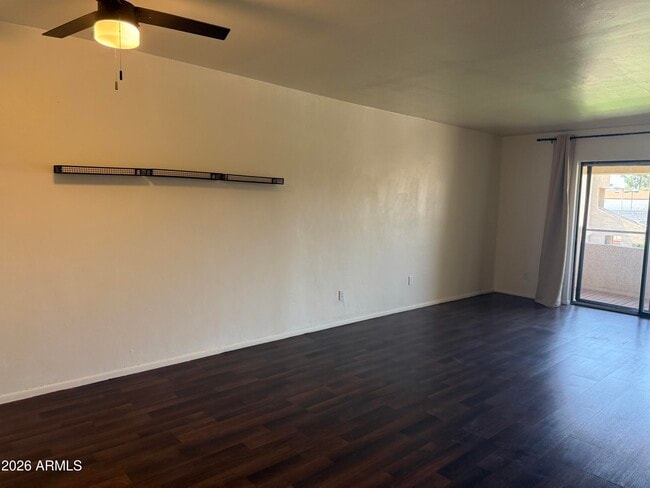 Building Photo - 10828 N Biltmore Dr
