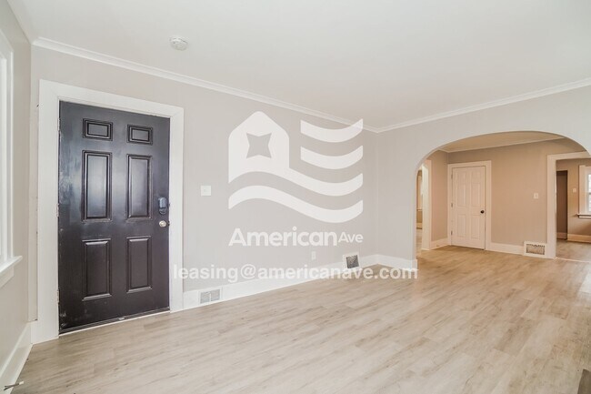 Foto del edificio - 1736 Mansfield Rd