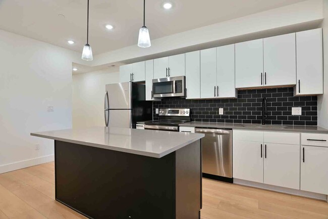 Foto del edificio - 2637 4th St NE