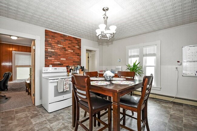 Foto del edificio - 107 Myrtle St