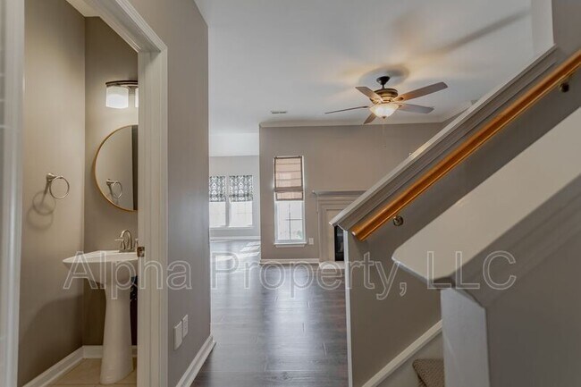 Foto del edificio - 206 Hadley Commons Dr