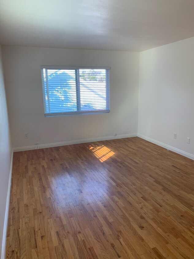 Primary Photo - 2929 K St
