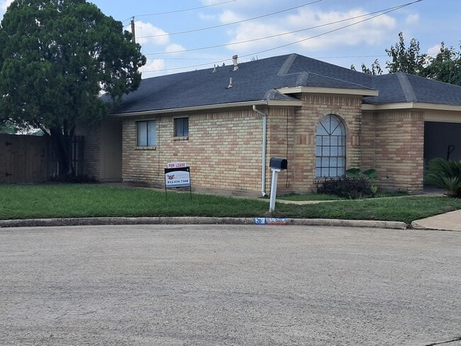 Foto del edificio - 11727 Ridge Run Dr