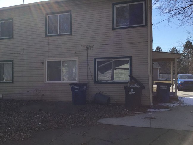 Building Photo - Westalnd Duplex