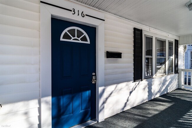 Building Photo - 3 br, 1 bath House - 316 Ferguson Court