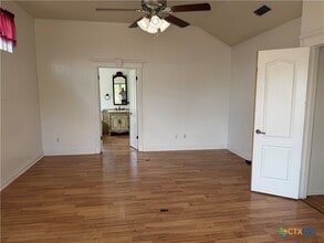 Building Photo - 2208 Illinois Dr